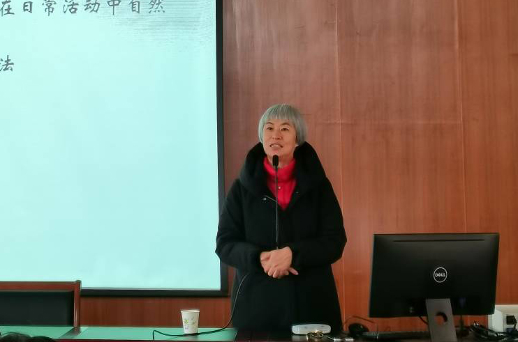 康复科学学院邀请资深康复治疗师魏国荣教授座客康复61教育卓越讲坛